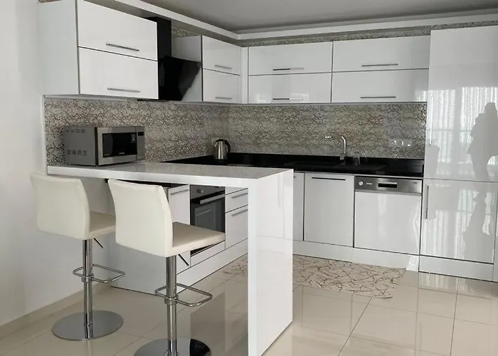 Cozy For Family Vacation In Besthome 20 شقة *